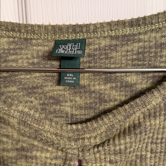 Wild Fable xxl Olive Green Ruched Long Sleeve Top very soft - Picture 2 of 5